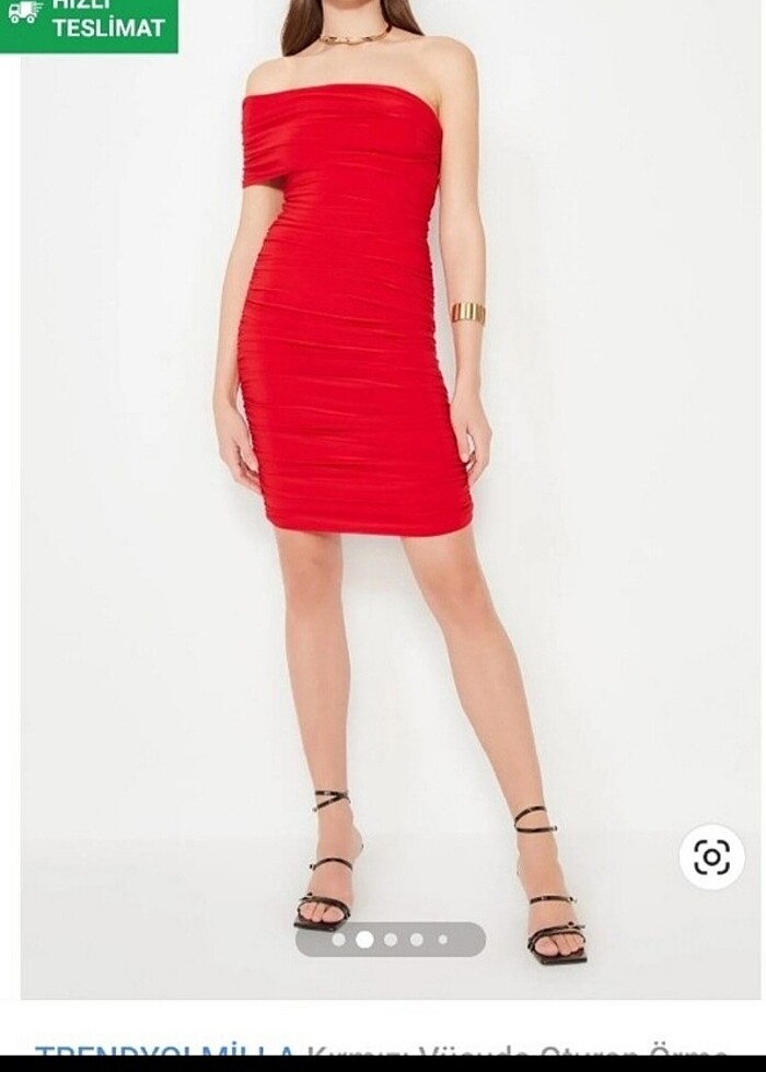Kırmızı elbise - Görsel 2