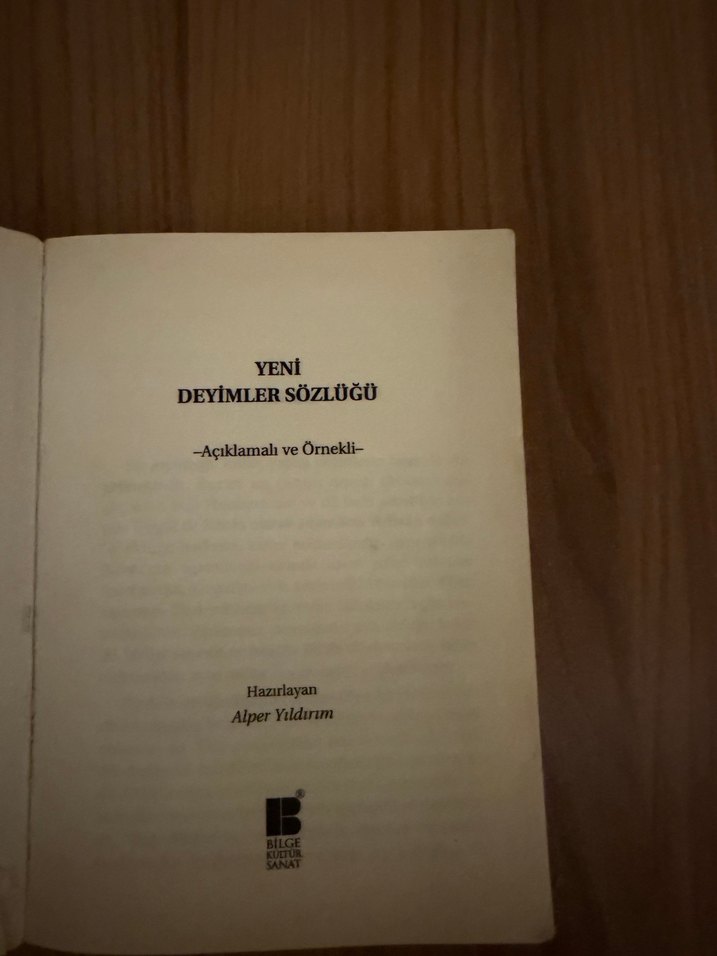 Yeni Atasözleri ve Deyimler Sözlüğü - Alper Yıldırım - Görsel 3