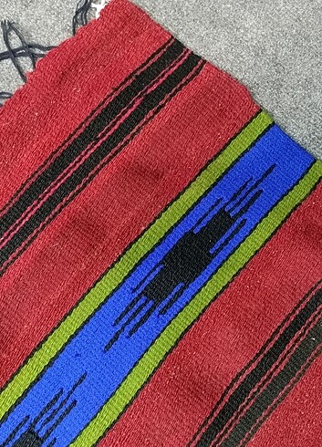 Beden kırmızı Renk El dokuma eskilerden kilim seccade