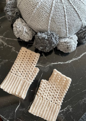 Krem Dantel Detaylı Bohem Örgü Eldiven - Görsel 4