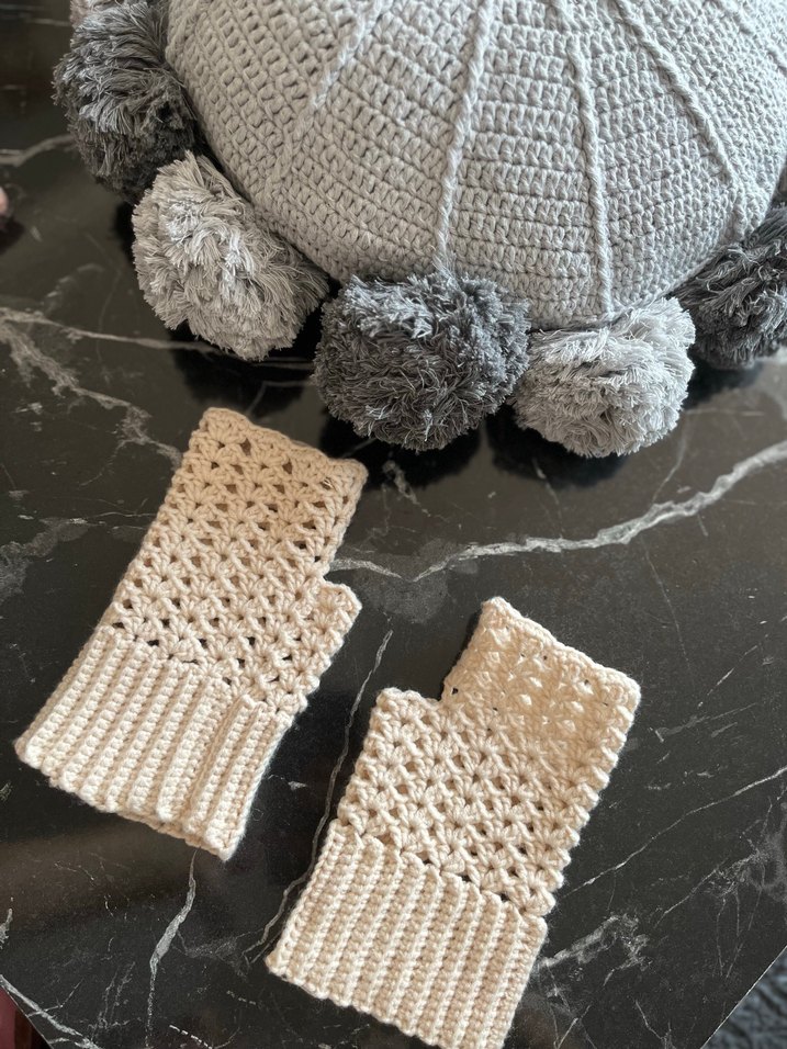 Krem Dantel Detaylı Bohem Örgü Eldiven - Görsel 4