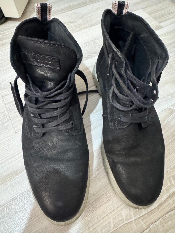 Siyah Deri Bağcıklı Erkek Bot - Görsel 2