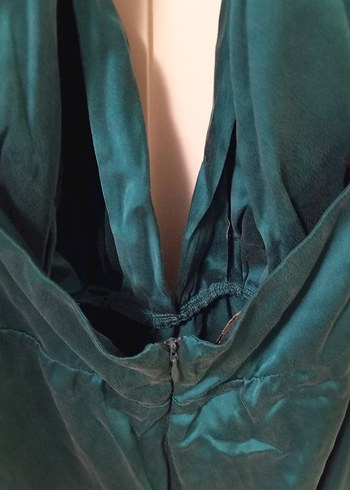 Turkuaz Drapeli V Yakalı Midi Elbise - Görsel 4