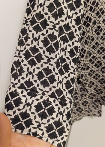 Düğmeli V Yakalı Bohem Kadın gömlek - Görsel 3