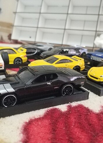 Beden 100 ADET HOT WHEELS MINI RAF