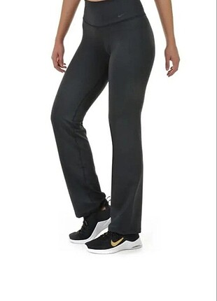 Nike dri fit yoga pantolonu