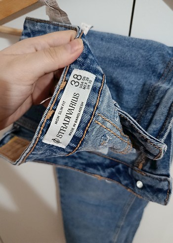 Stradivarius Kadın Mavi Denim Midi Boy Kot Pantolon