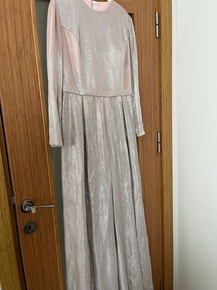 Uzun Kollu Parlak pudra Kadın Abiye Elbise - Görsel 3