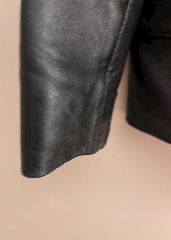 Derimod Satın almadan önce fiyat sorunuz Kadın Siyah Deri Biker Ceket