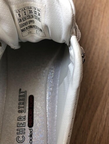 35 Beden beyaz Renk Skechers bayan ayakkabı