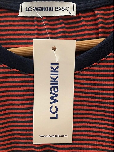LC Waikiki LCW , L beden, Etiketli şık likralı bir tişört
