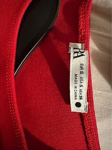 Zara Kırmızı Triko Elbise