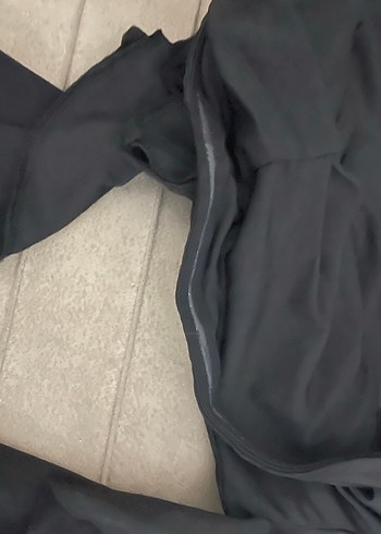 Zara Siyah Drapeli Uzun Halter Yaka Elbise