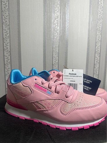 Reebok kız çocuk ayakkabısı 34 numara