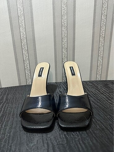 41 Beden siyah Renk nine West 41 numara topuklu orijinal