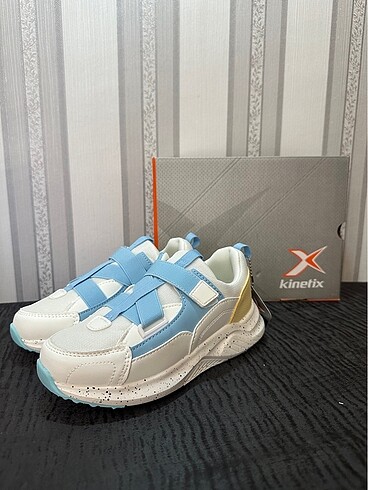 Kinetix PHOEBE 34 numara kutulu