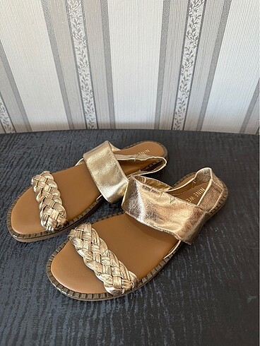 Nine West sandalet 38 numara hakiki deri