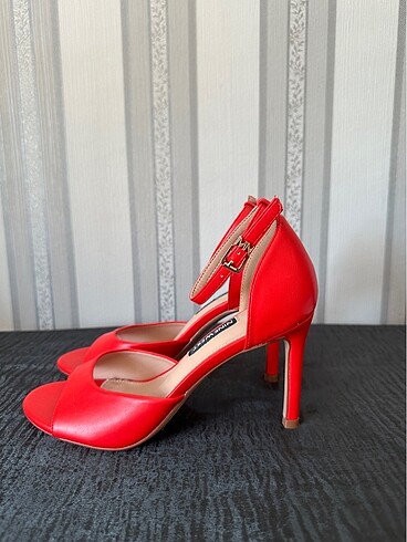 Nine West Nine West kırmızı topuklu 37 numara