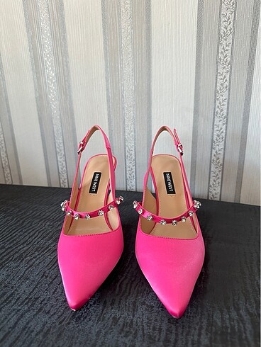 39 Beden pembe Renk Nine West pembe 39 numara topuklu