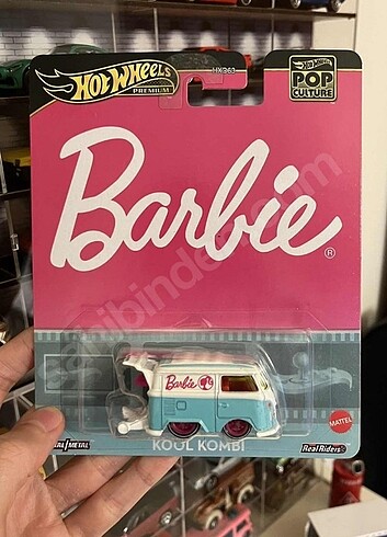 Hot Wheels kool kombi premium Barbie 