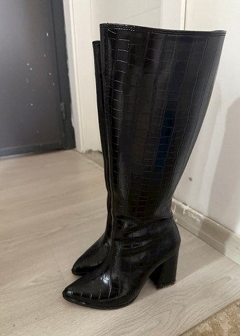 Siyah Deri Dizüstü Topuklu Bot - Görsel 2