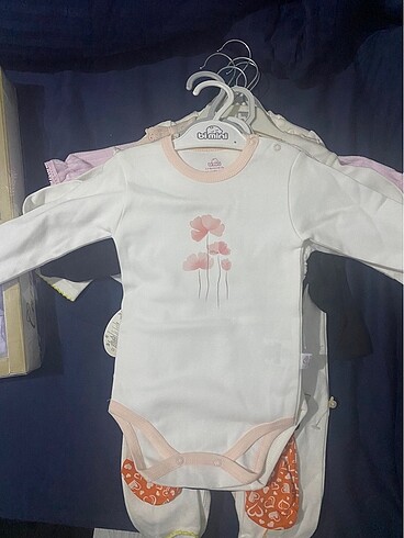 Kız Bebek Ürünleri