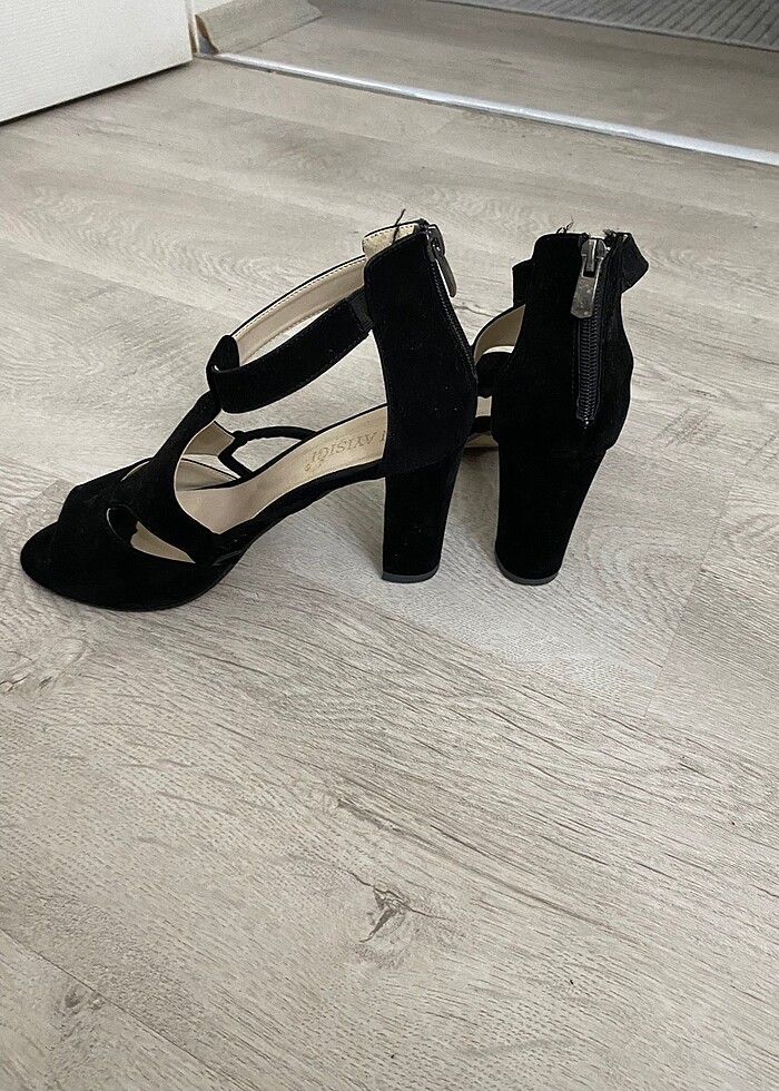 Topuklu ayakkabı - Görsel 5