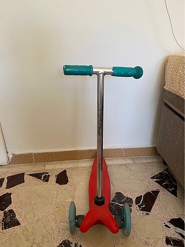  Çoçuk scooter