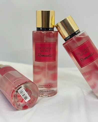 Victoria Secret Vücut Spreyi Romantic 250 ML
