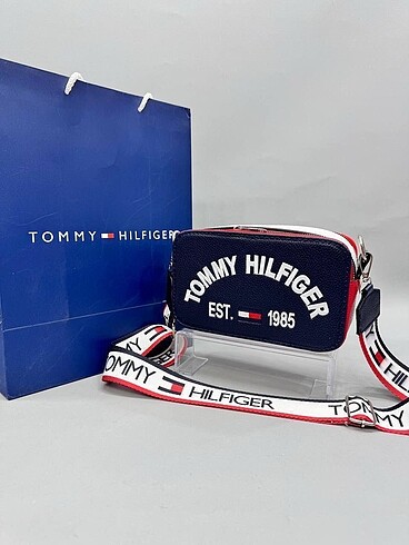 TOMMY HILFIGER ÇANTA
