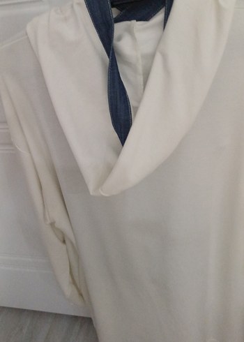 Düğmeli Beyaz Denim Kadın Sweatshirt - Görsel 2