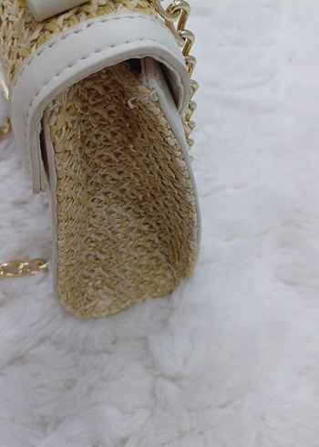 Beyaz Zincir Detaylı Kadın Çanta - Görsel 4