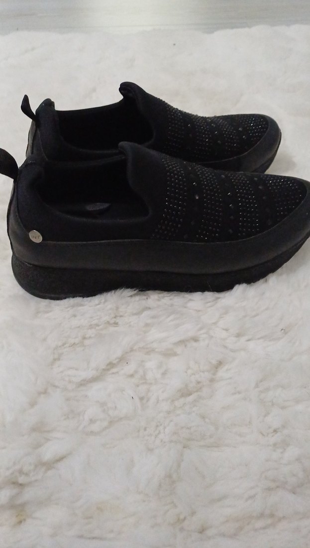 Siyah Dolgu Topuklu Kadın Spor Ayakkabı - Görsel 4