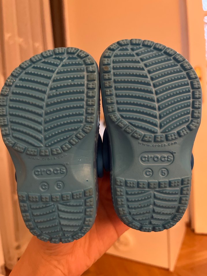 Crocs bebek terliği - Görsel 2
