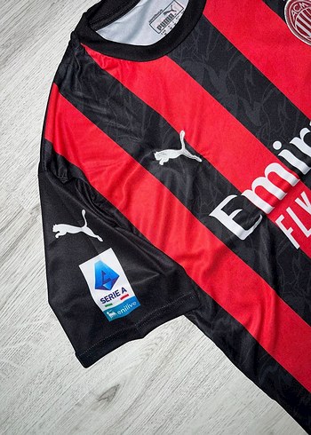 A.C.Milan 2021/2022 iç saha forması - Görsel 3