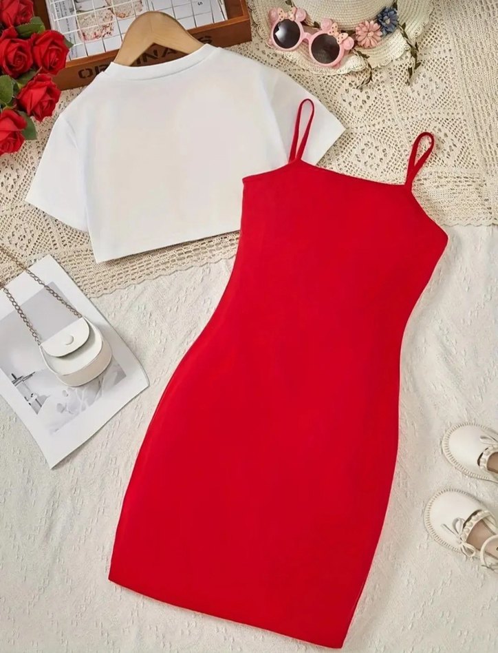 Kırmızı Mini Elbise ve Beyaz Crop Tişört Seti - Görsel 2