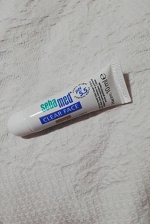 Sebamed Clear Face Renkli Sivilce Karşıtı Örtücü Krem