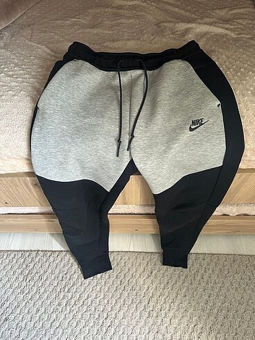 Nike Tech Fleece