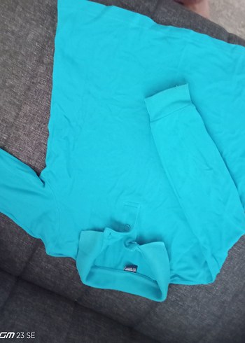 m Beden Mavi polo yaka Uzun Kollu Tişört (6 /7 yaş)