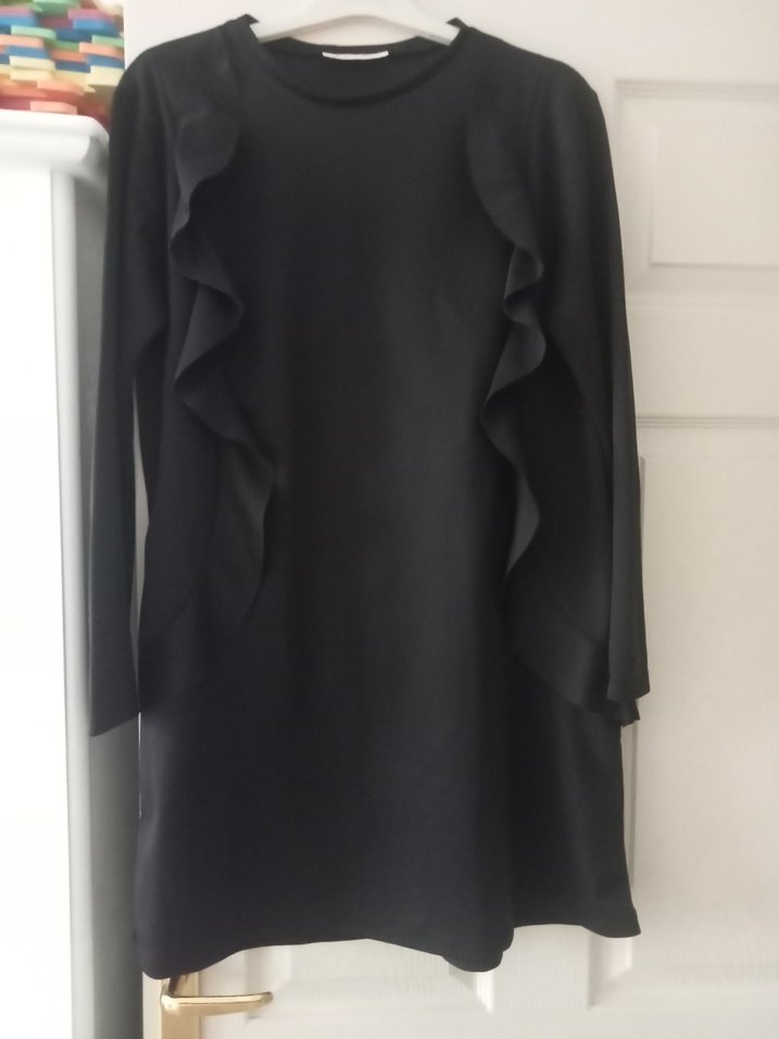 Siyah Volanlı Uzun Kollu Midi Elbise - Görsel 2