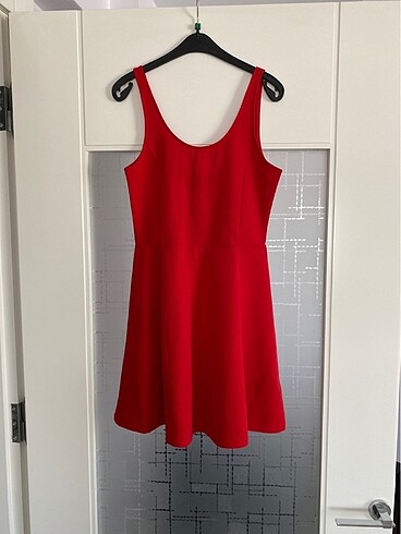 H&M KIRMIZI ELBİSE