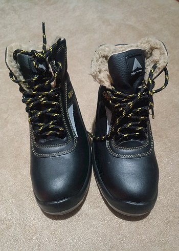 0 ERKEK BOTU - Görsel 2