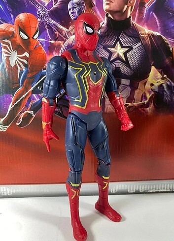 Beden Avengers 5'li Işıklı Büyük Boy Figür set