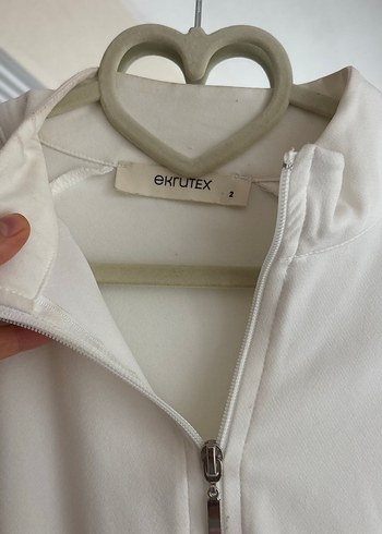 Beyaz Pliseli tunik - Görsel 2