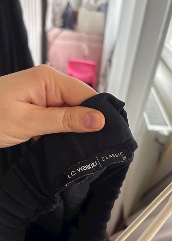 Kadın Siyah Piliseli Etek - Görsel 2