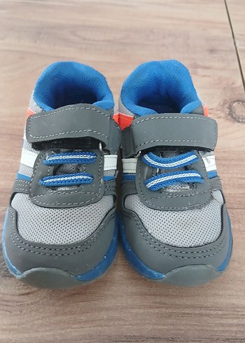 Gri Erkek Çocuk Spor Ayakkabı Cırtcırtlı