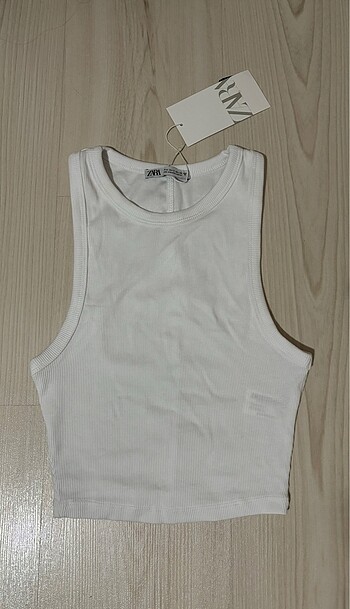 Zara Beyaz Crop