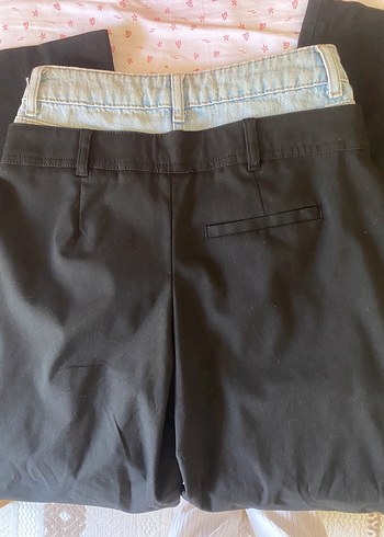 32 Beden siyah Renk Bershka bel detaylı pantolon