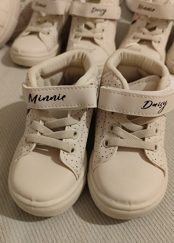 Beyaz Kız Çocuk Spor Ayakkabı LC Waikiki - Görsel 4