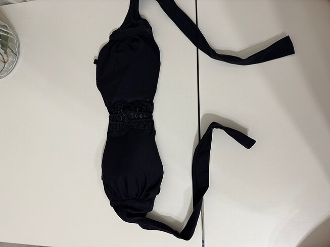 Bikini üst